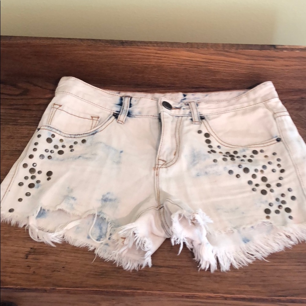 BDJ mid rise vintage fit Jean Short